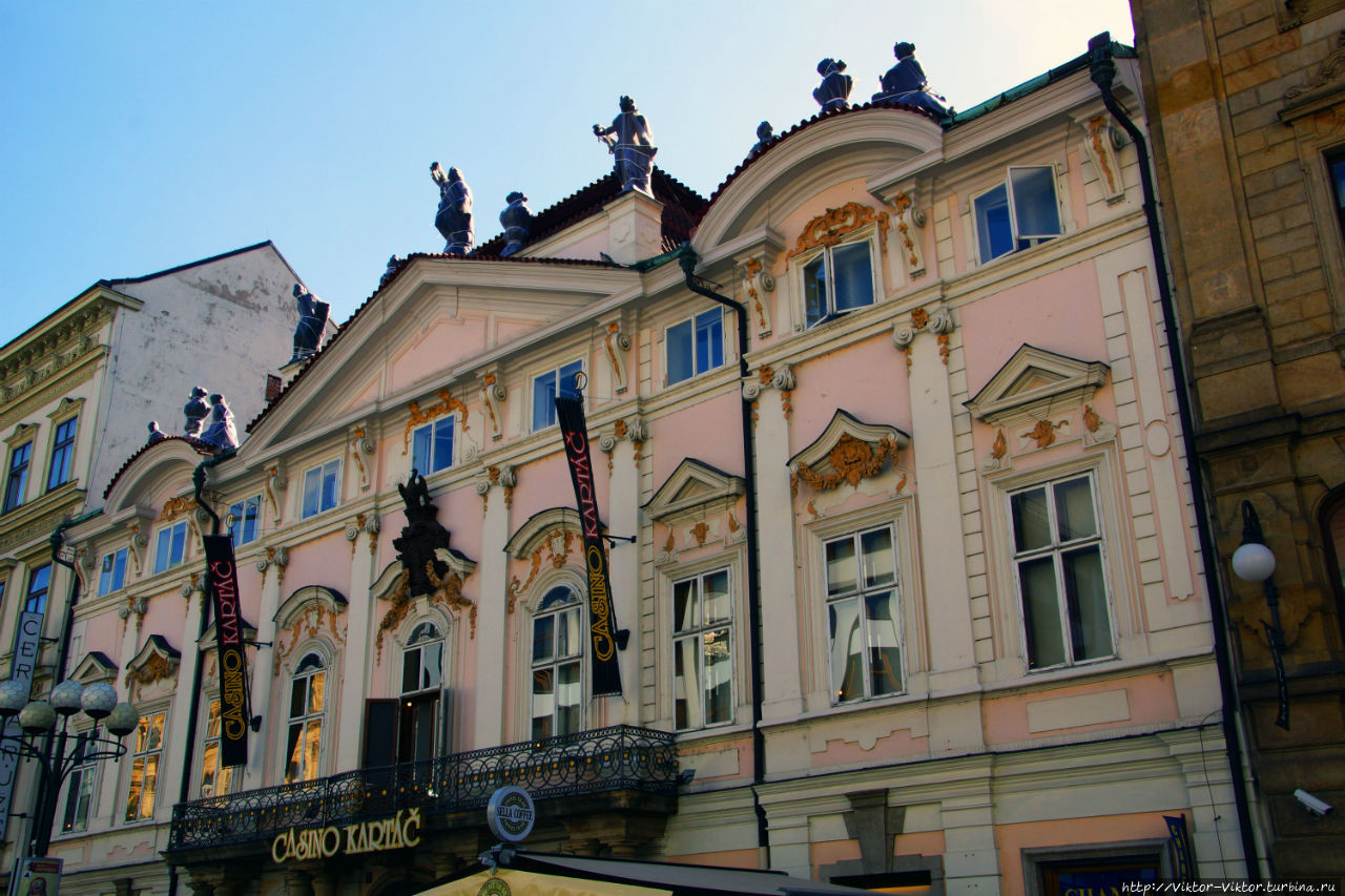 Дворец Сильва-Тарукки Дворец Сильва-Тарукки