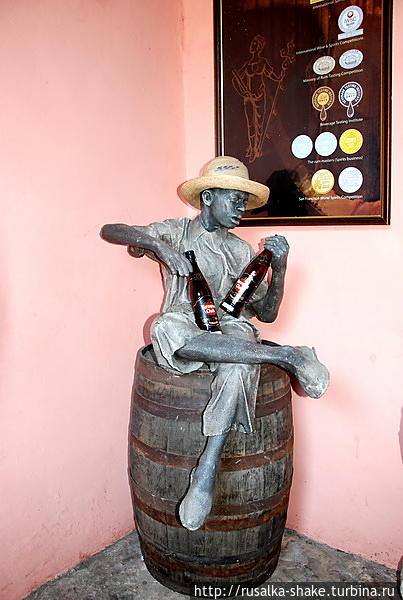 Роман с ромом Гавана, Куба Роман с ромом Гавана, Куба