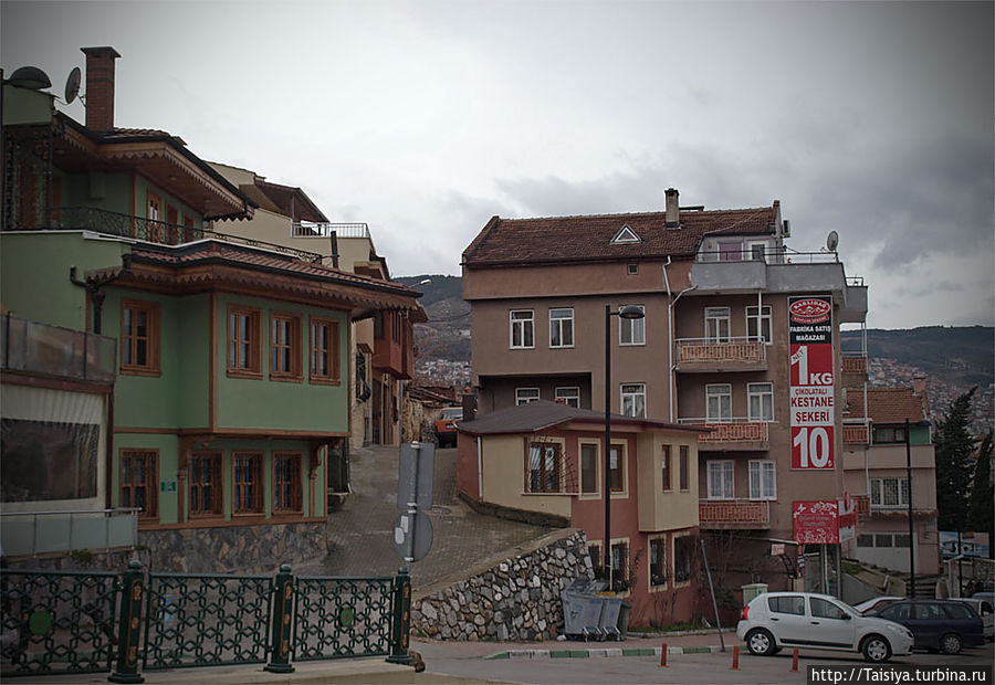 окрестности Emir Sultan окрестности Emir Sultan