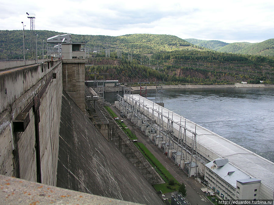 Красноярская ГЭС Красноярск, Россия Красноярская ГЭС Красноярск, Россия