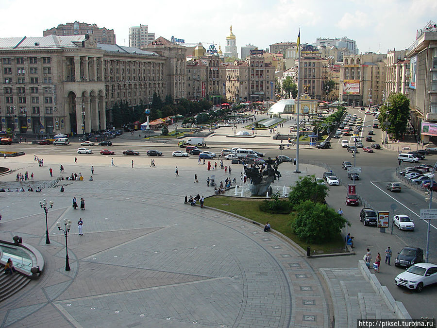 Площа Незалежності (площадь Независимости) Киев, Украина