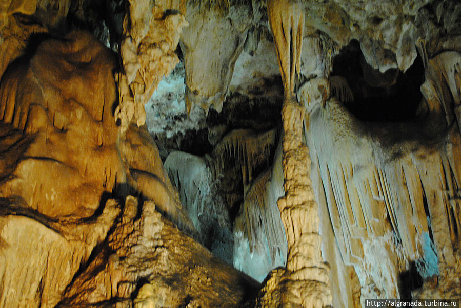 Пещера Нерхи. В гостях у хозяйки горы. Нерха, Испания