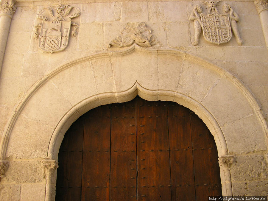 Прогулки по Альбайсину Гранада, Испания Прогулки по Альбайсину Гранада, Испания