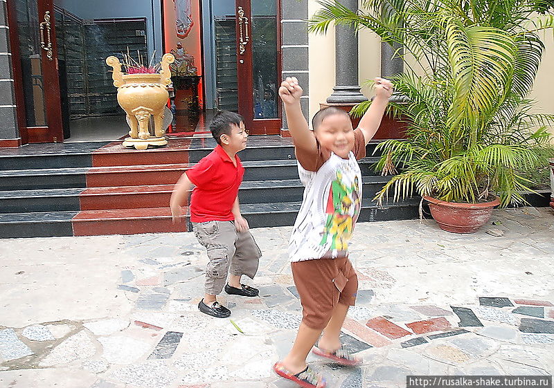 Вьетнамские дети и их имена Ла-Ги, Вьетнам