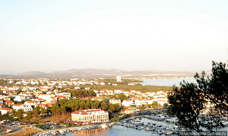 Пешая прогулка из Водице в Трибунь Трибунь, Хорватия Пешая прогулка из Водице в Трибунь Трибунь, Хорватия