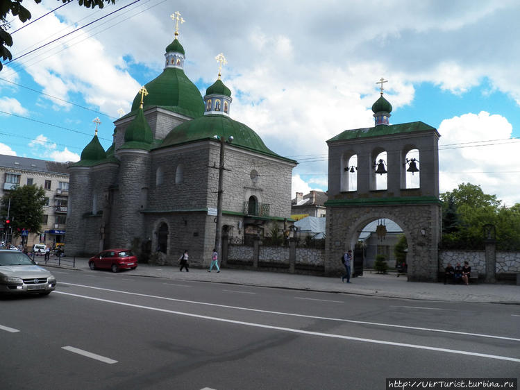 Церковь Рождества Христов