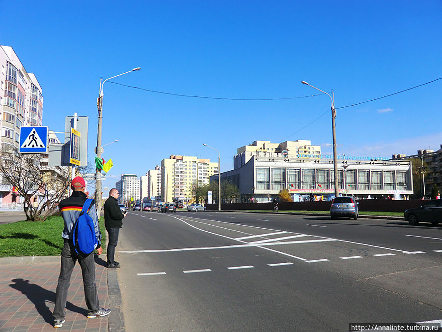 Район, где располагалась наша гостиница — в пешей доступности от центра города. Минск, Беларусь