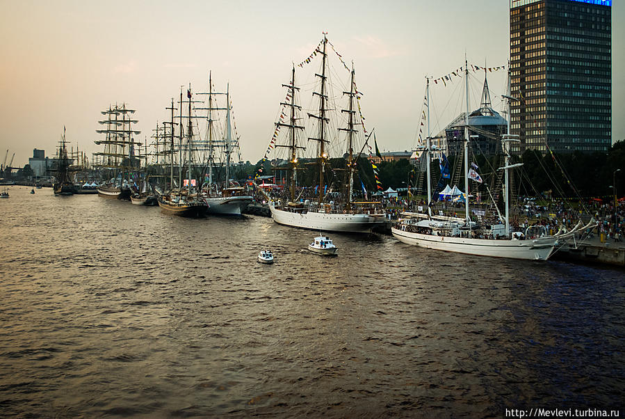 Международная парусная регата «The Tall Ships Races 2013» Рига, Латвия Международная парусная регата «The Tall Ships Races 2013» Рига, Латвия