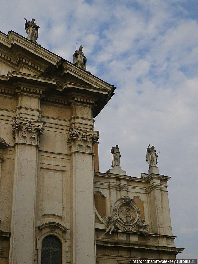 Мантуя. Собор Мантуя, Италия Мантуя. Собор Мантуя, Италия