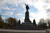 Современный памятник Ленину на Владимирской горке