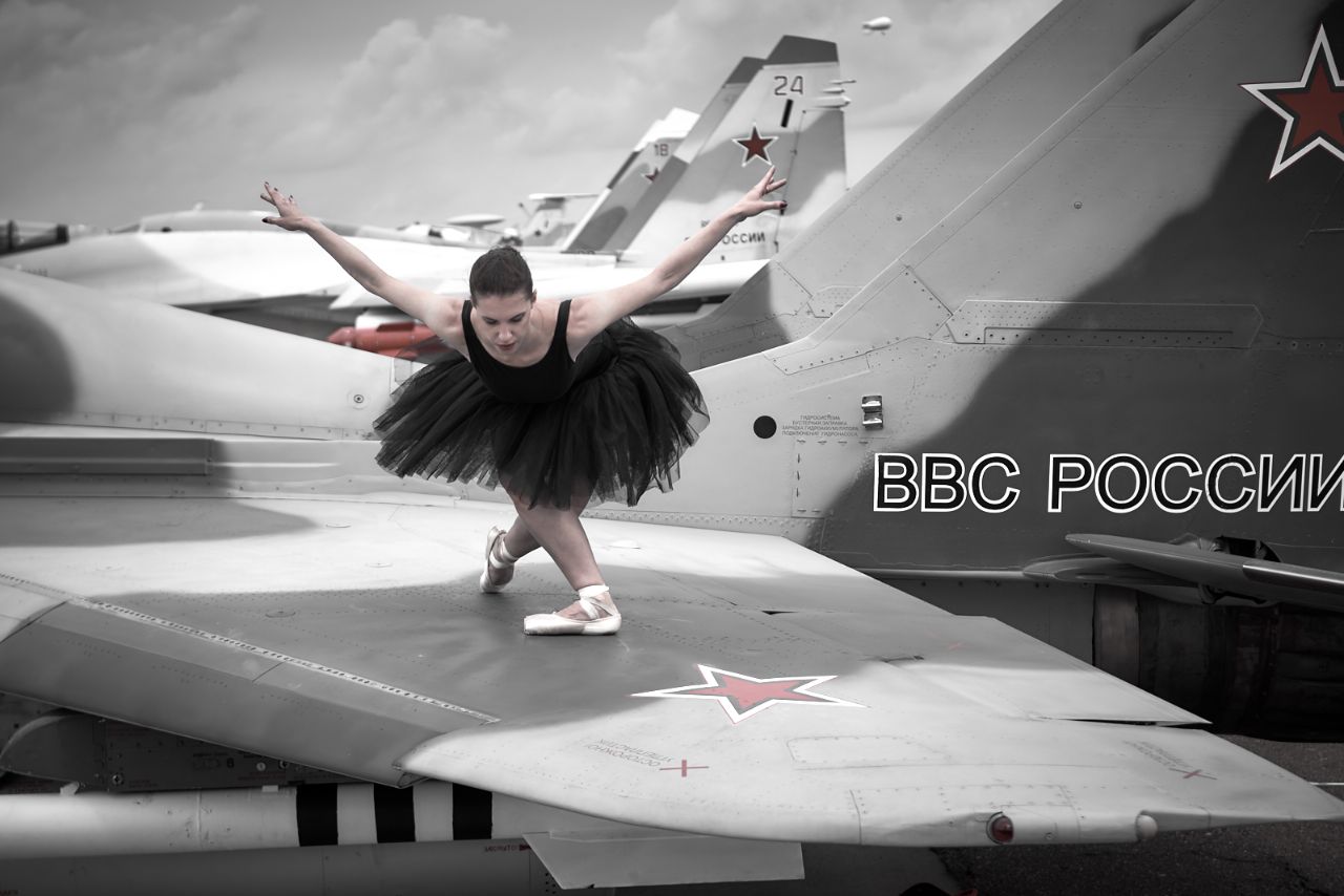 Черный лебедь на МАКСе Жуковский, Россия Черный лебедь на МАКСе Жуковский, Россия