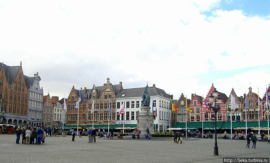 Grote Markt (Рыночная площадь) Брюгге, Бельгия