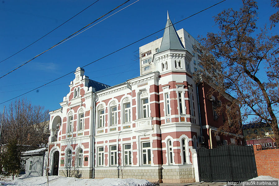 Особняк П.М. Зыбина (ул. Кмселёва, 76) Особняк П.М. Зыбина (ул. Кмселёва, 76)