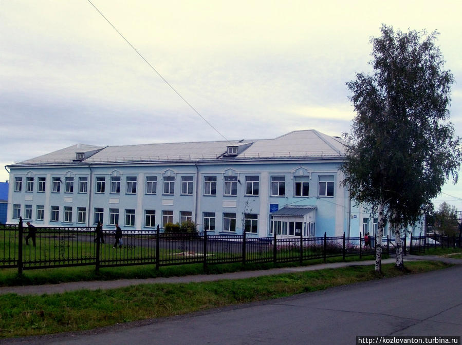 Самая большая школа Тайги — №33. Тайга, Россия