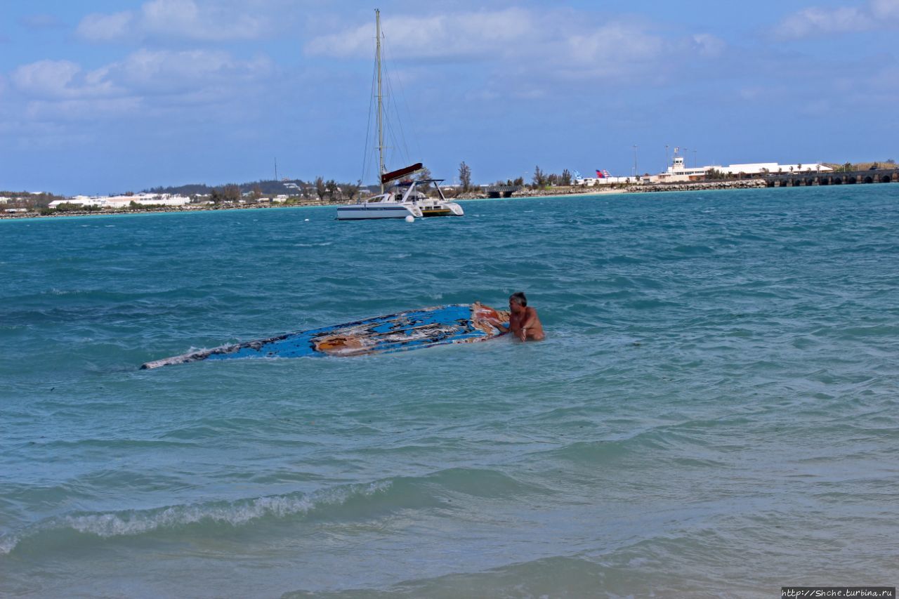 Пляж Гротто Бэй Блю-Хоул-Хилл, Бермуды