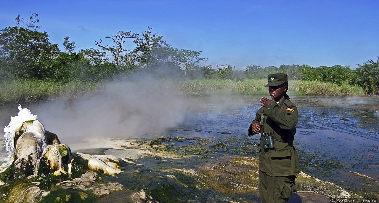 Горячие источники Мумбуга (женский бассейн) Семулики Национальный Парк, Уганда