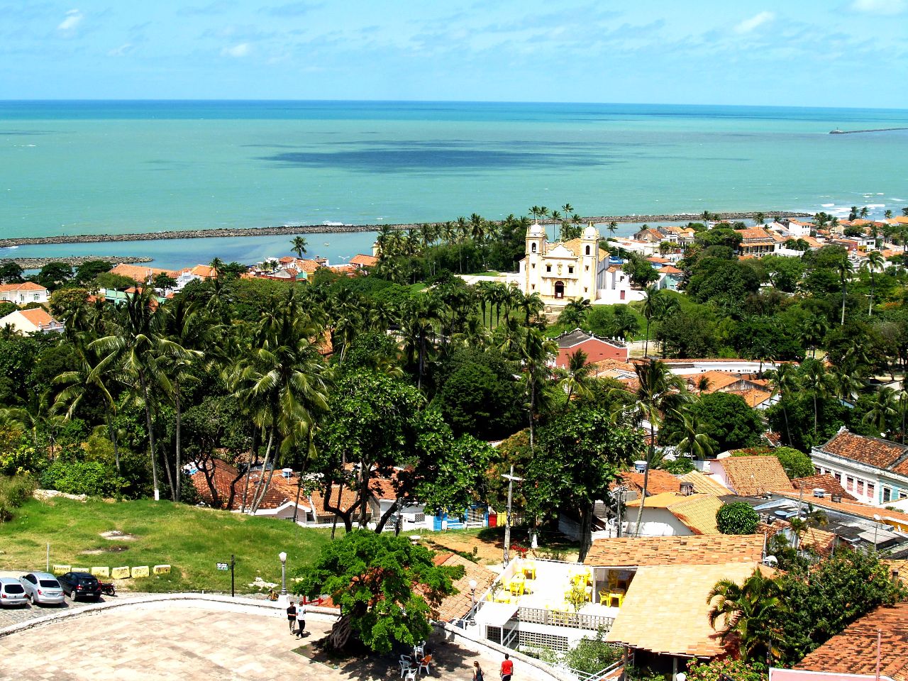 Панорамная смотровая площадка — водонапорная башня Олинда, Бразилия