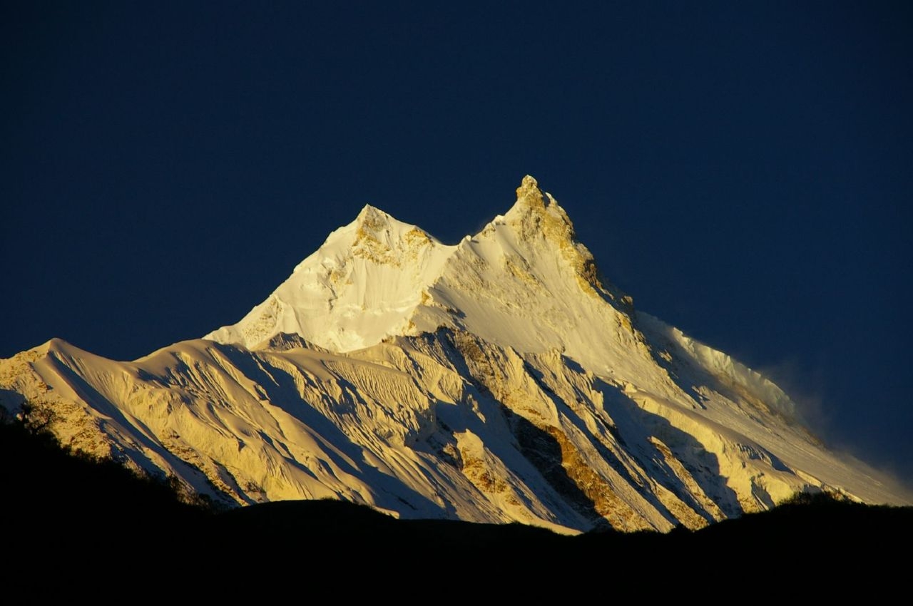 Фото с сайта Википедии Гора Манаслу (8163м), Непал
