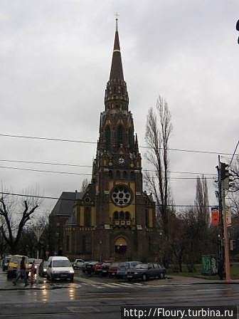 Лютеранская церковь возле отеля Ориенталь сторона Пешт Будапешт, Венгрия