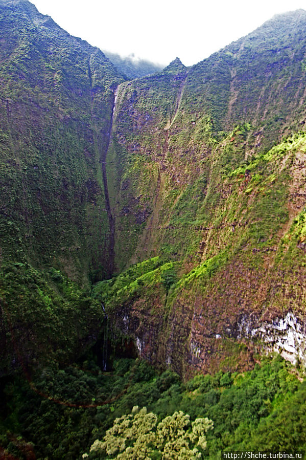 Над Кауаи на вертолете. Этап 1. Горы и водопады Остров Кауаи, CША