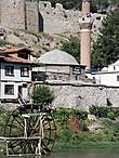 Синяя мечеть Гок — Медресе с мавзолеем эмира Торултая. Построена в 1308 году.
