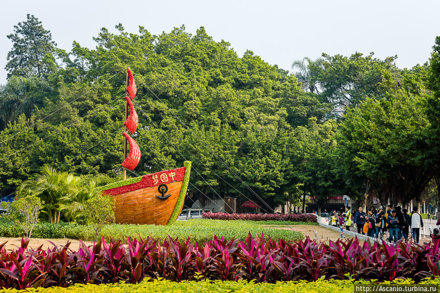 Улицы Гуанчжоу Гуанчжоу, Китай Улицы Гуанчжоу Гуанчжоу, Китай