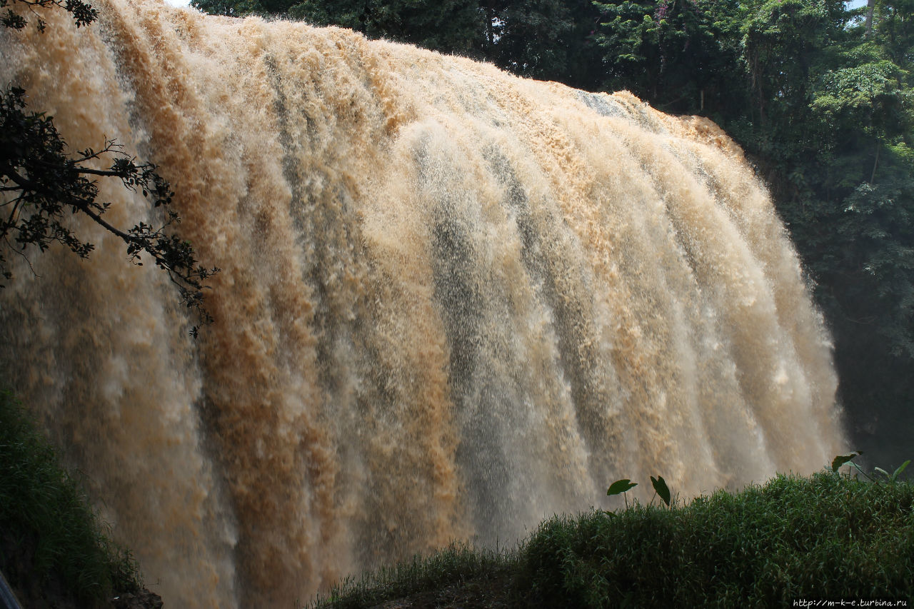 Водопад Слоновий. Самый мощный водопад в окрестностях Далат, Вьетнам