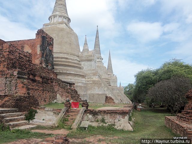 г.Аюттхая,развалины храма. г.Аюттхая,развалины храма.