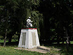 Приятно, что в парке есть памятник советским воинам, что туже далеко не характерно для Западной Украины:(