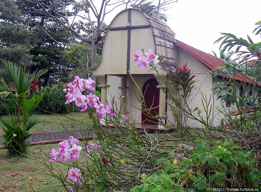 Костел в Тортугьеро Тортугеро, Коста-Рика