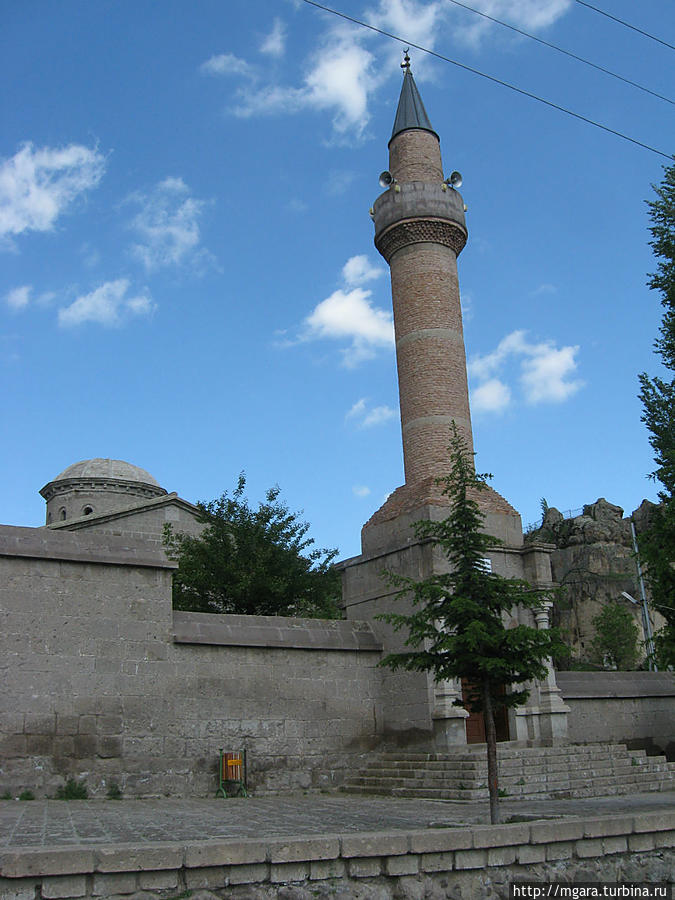 Гюзельюрт. Церковь Григория Богослова, она мечеть Джами Гюзельюрт, Турция