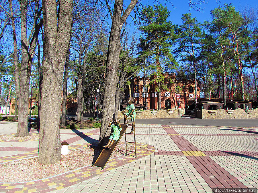 Парк Горького, детский городок Харьков, Украина