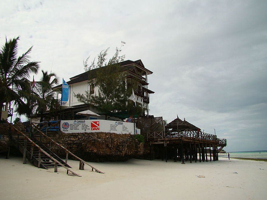 Langi Langi Beach Bungalows Остров Занзибар, Танзания