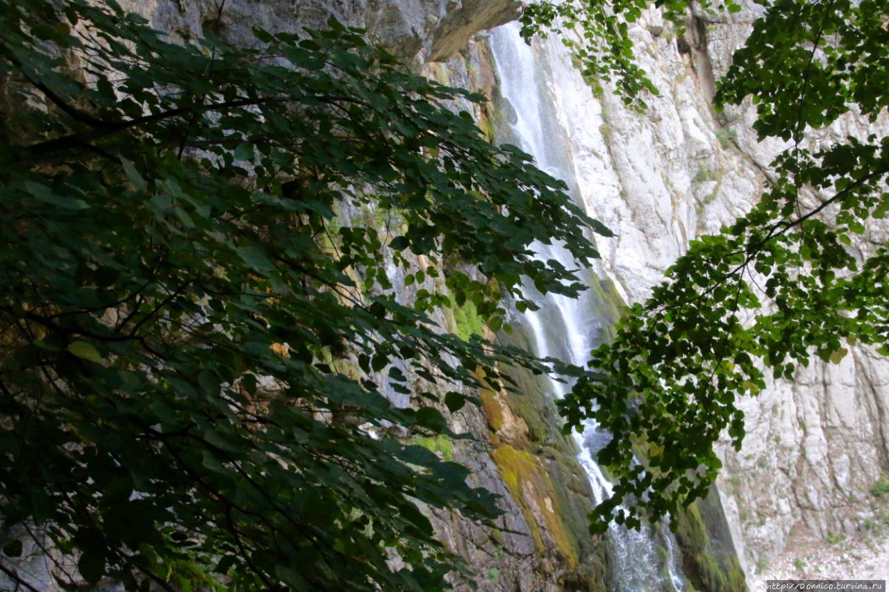 Гегский водопад Гегское ущелье и водопад, Абхазия