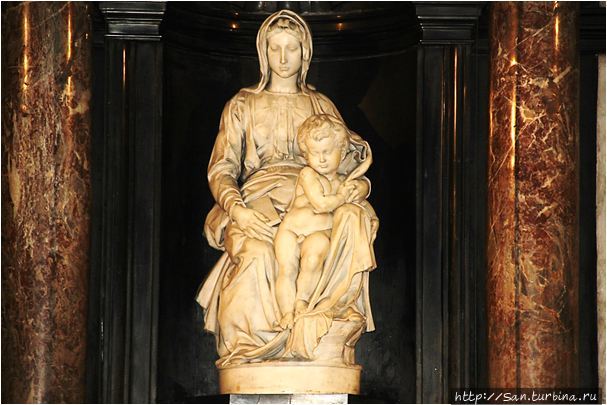 Микеланджело. Богоматерь с младенцем Брюгге, Бельгия