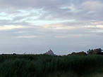 Гора Сен-Мишель в лучах заката.