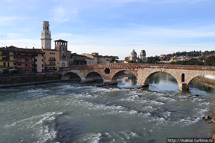 Ponte Pietra.