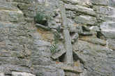 Другая — это обыкновенные символы, декоративная особенность стен Изборской крепости. Уникальность знаков заключается в том, что они в псковской архитектуре больше нигде не встречаются.