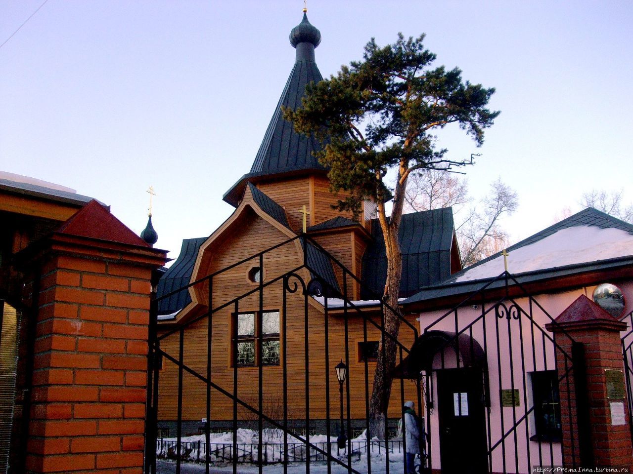 Храм Свт. Николая Мирликийского / Khram St. Nikolaya Mirlikiyskogo