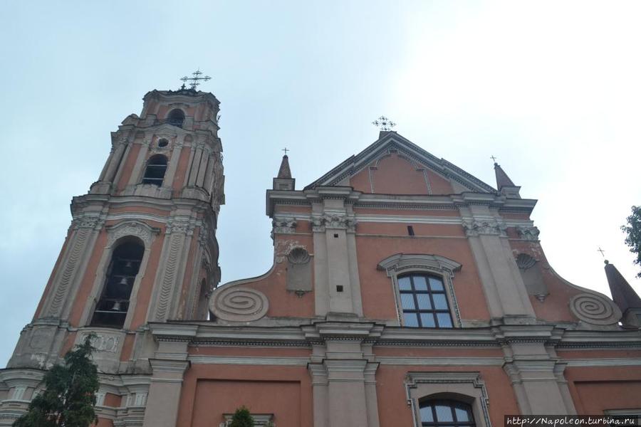 Костёл Всех Святых и монастырь кармелитов Вильнюс, Литва