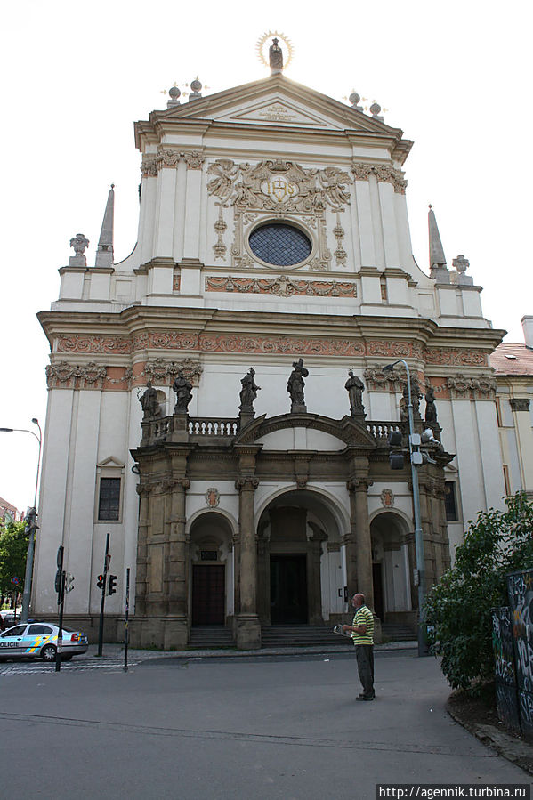 Церковь Игнатия Лойолы Прага, Чехия