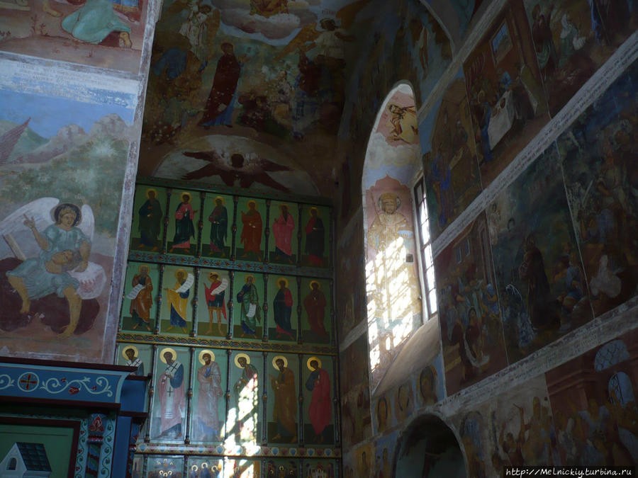 Свято-Троицкий собор Старая Слобода, Россия