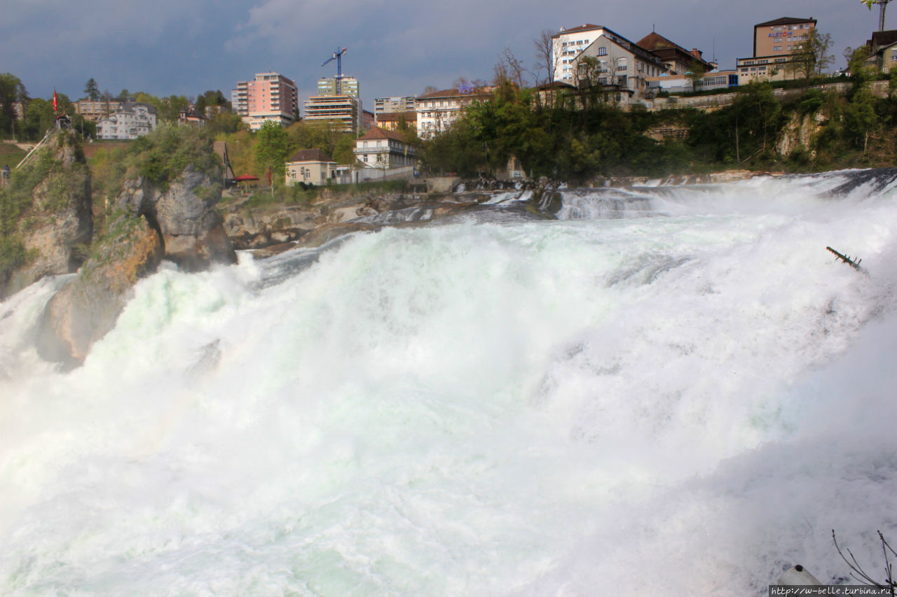 Высота водопада не превыш