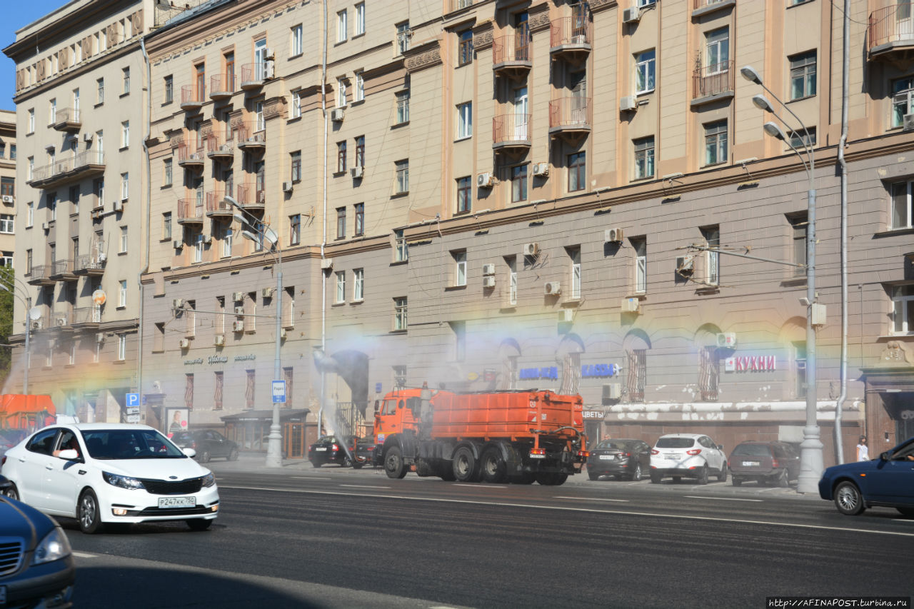 Радуга над Садовым кольцом Радуга над Садовым кольцом