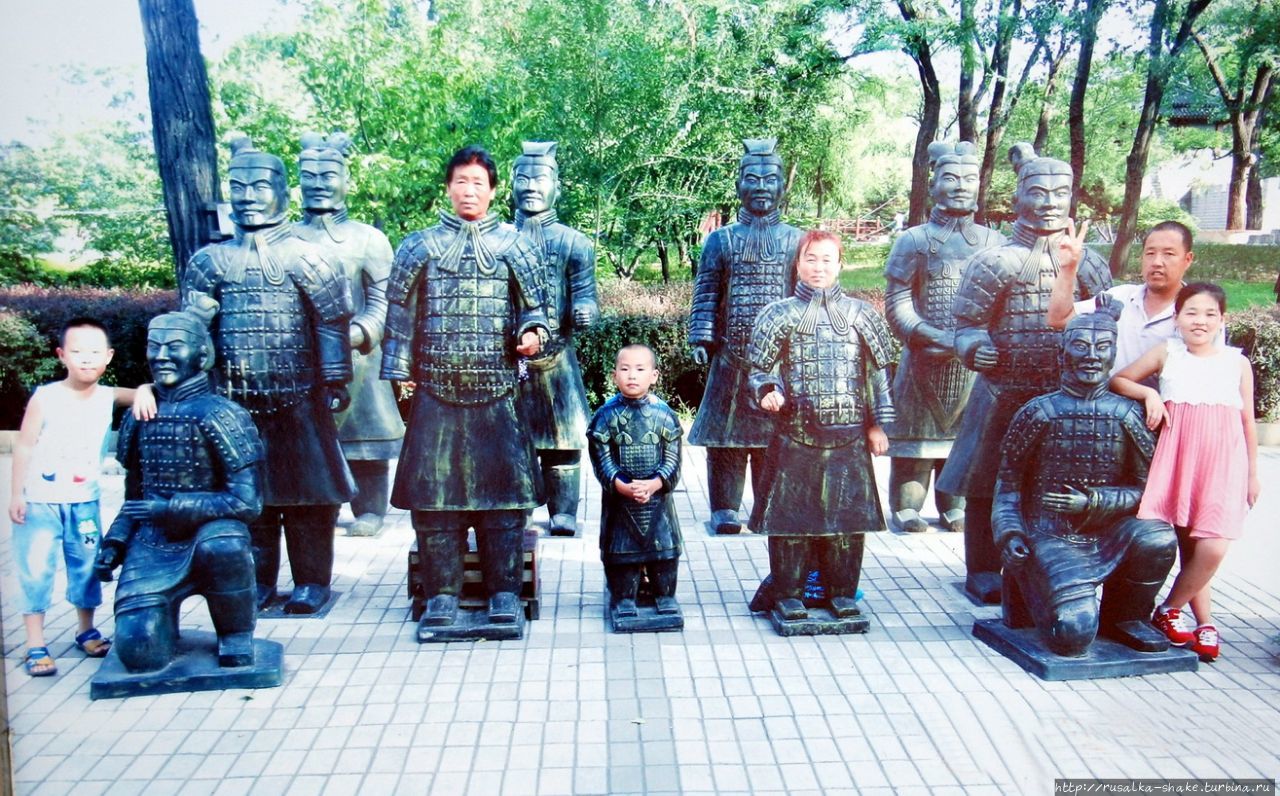 Дворец императора Цинь Шихуана Циньхуандао, Китай Дворец императора Цинь Шихуана Циньхуандао, Китай