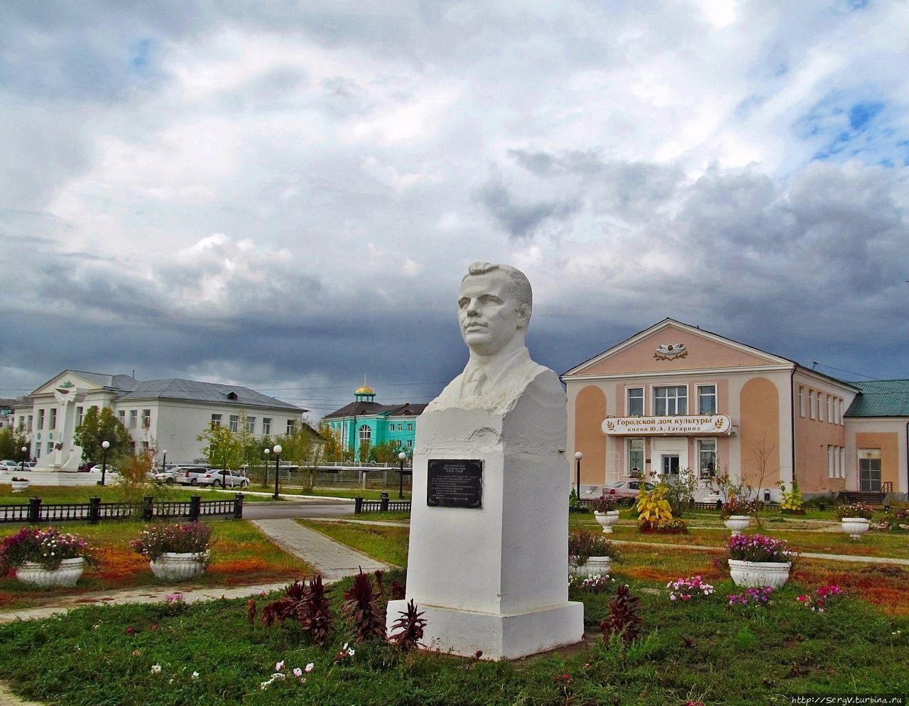 Бюст Ю.А.Гагарина в Якутске Якутск, Россия