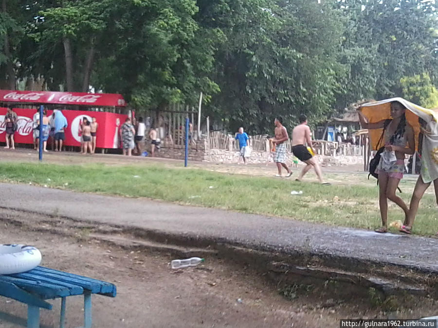 очередь в раздевалку Ташкент, Узбекистан очередь в раздевалку Ташкент, Узбекистан