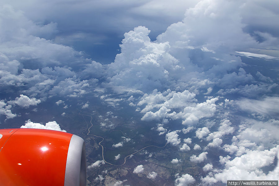 Летим над Явой. Летим над Явой.