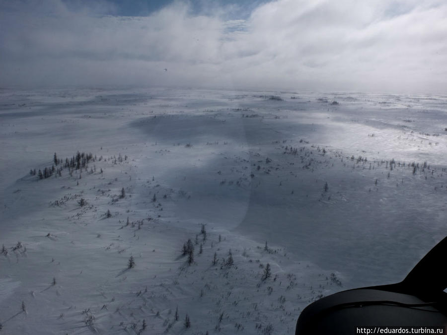 Над тундрой на Colibri Игарка, Россия Над тундрой на Colibri Игарка, Россия