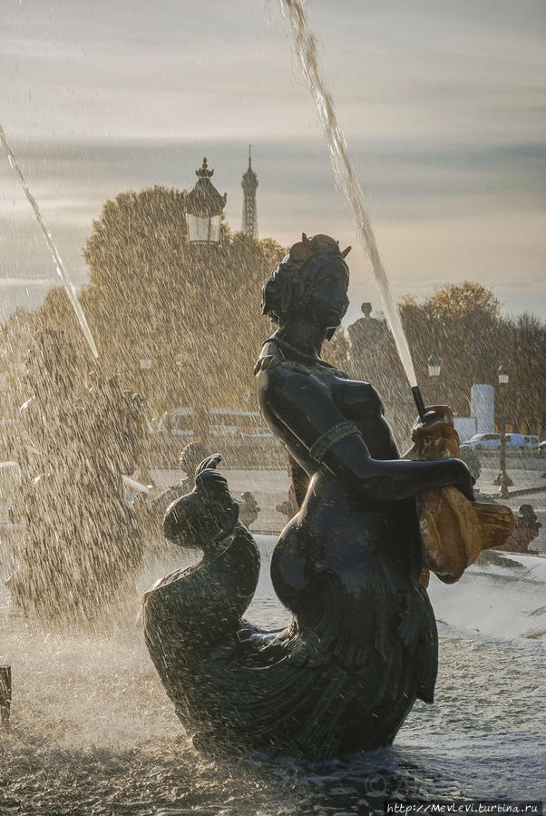 Закат на Площади Согласия Париж, Франция Закат на Площади Согласия Париж, Франция